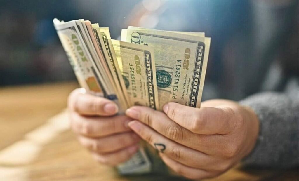 $4983 Direct Deposit Hits in August 2025, Are You Eligible?